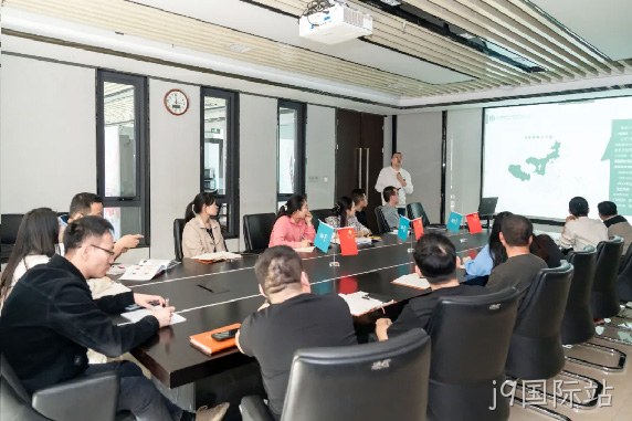 夯实人才基础 强化队伍建设|西安j9国际站营销公司开展新员工培训活动