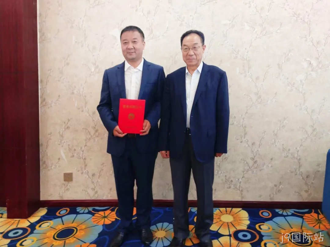 图片9 图片9