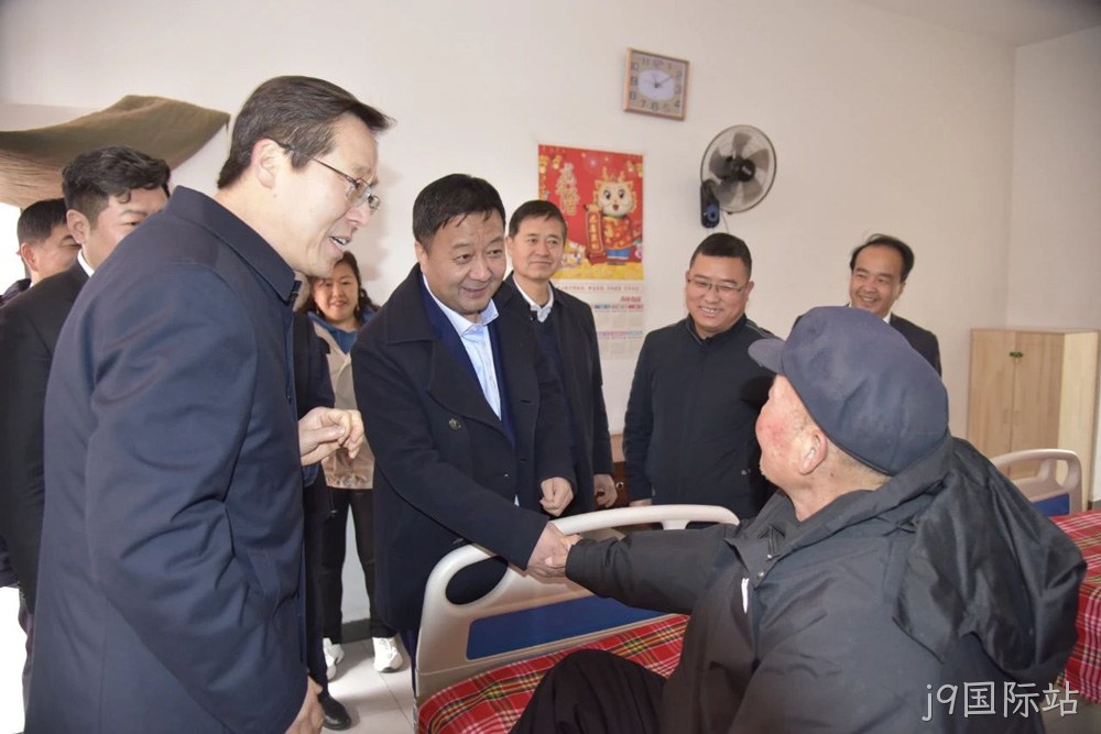 图片18 图片18
